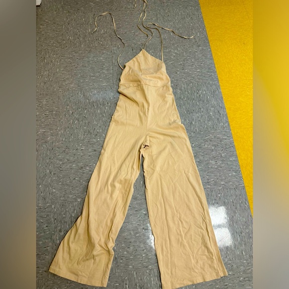 Zara Jumpsuit - Picture 1 of 3